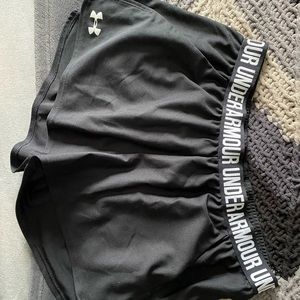 Womens Under Armour shorts!